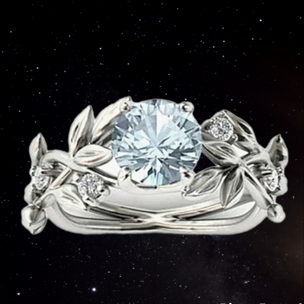 Silver vine ring